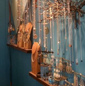 JEWLERY - Spend $50 And Receive A FREE Piece Of Jewlery